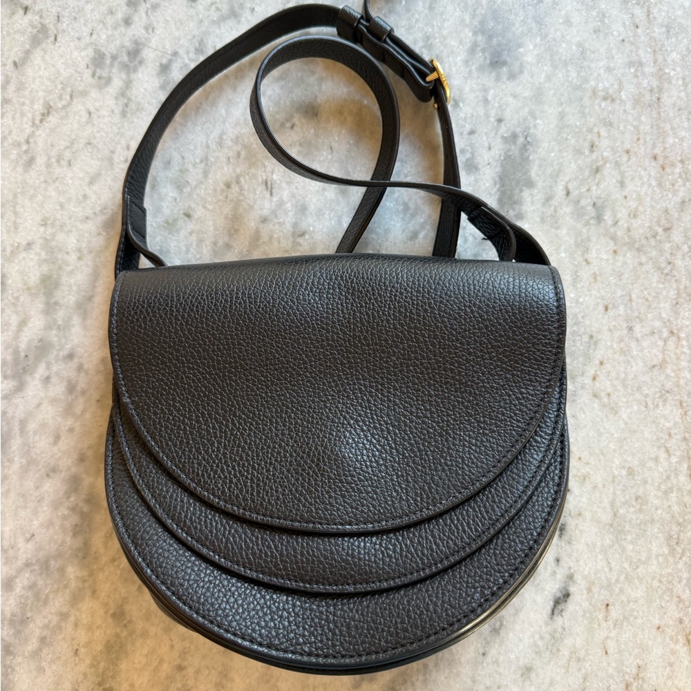 Cuyana Pebbled Black Leather Crossbody Bag - Picture 2 of 6